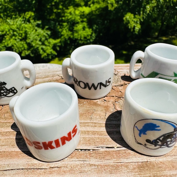 NFL Team Logo Thimble Mini Mug Set (16 teams) vintage - Picture 7 of 14